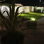 One Bedroom דירה