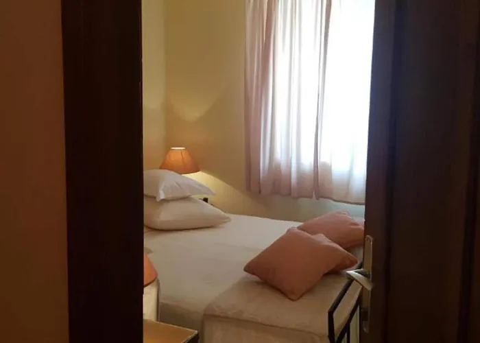 Διαμέρισμα One Bedroom *