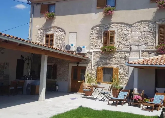 Apartamento One Bedroom *